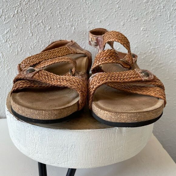 Born Leather Sandals Size 6-6.5 EUC - Picture 3 of 8